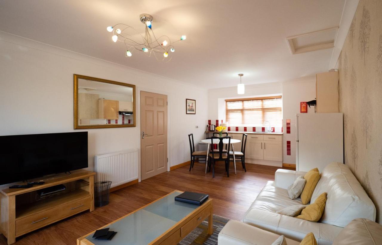 Surlingham Lodge Garden Cottage In Rspb Village Near 노리치 외부 사진