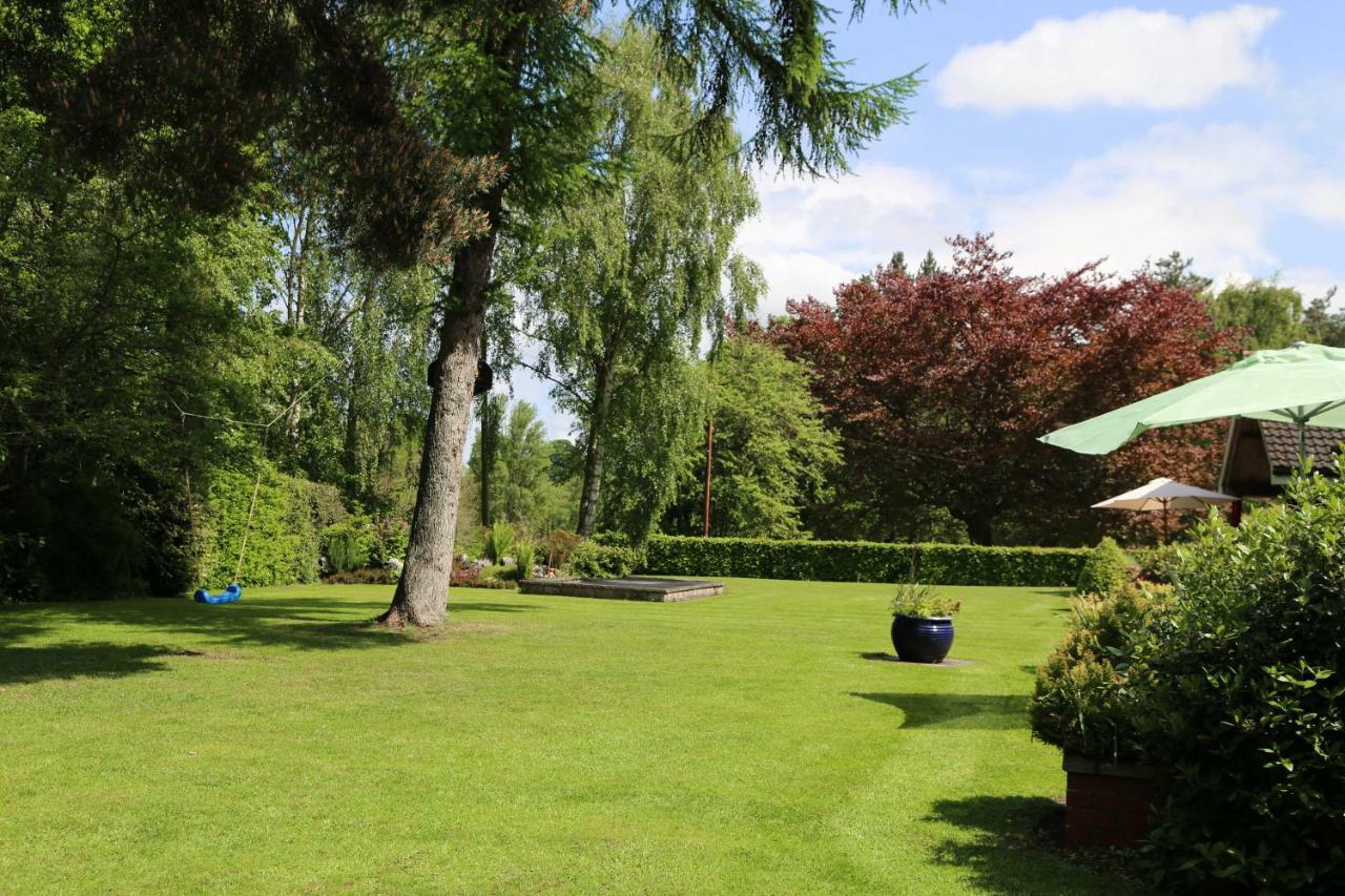 Surlingham Lodge Garden Cottage In Rspb Village Near 노리치 외부 사진